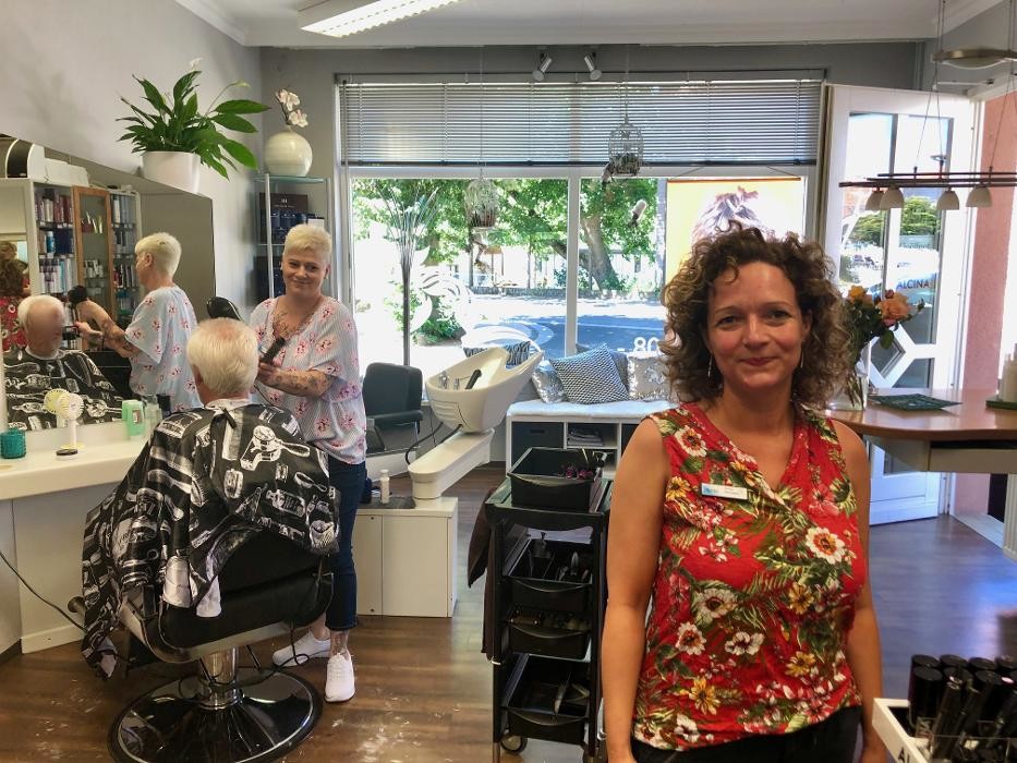 Bilder Haarscharf, Friseursalon Inh. Karola Römer