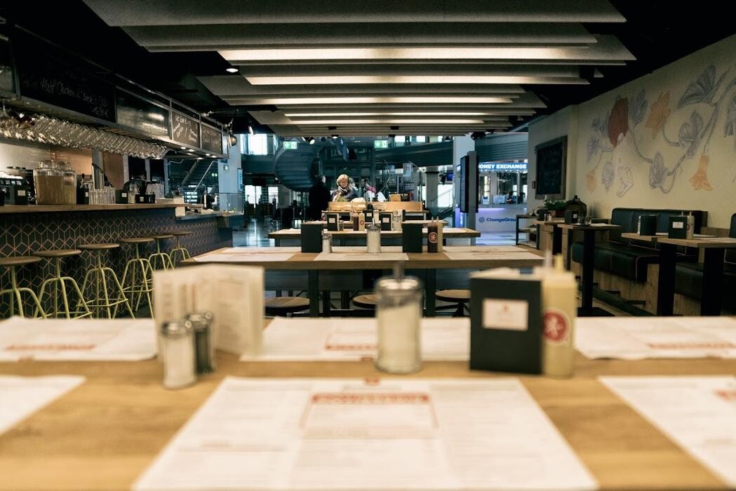 Bilder Hausmann's Düsseldorf Flughafen