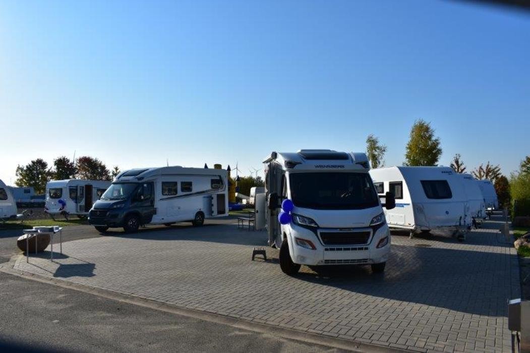 Bilder ad-AUTO DIENST & Caravancenter Gubalski