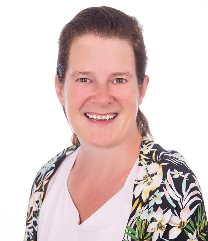 Bilder Amélia Knestel