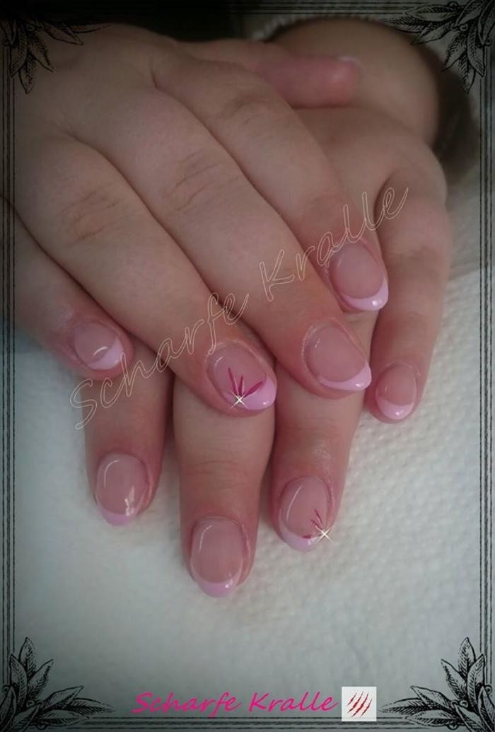 Bilder Nagelstudio Scharfe Kralle