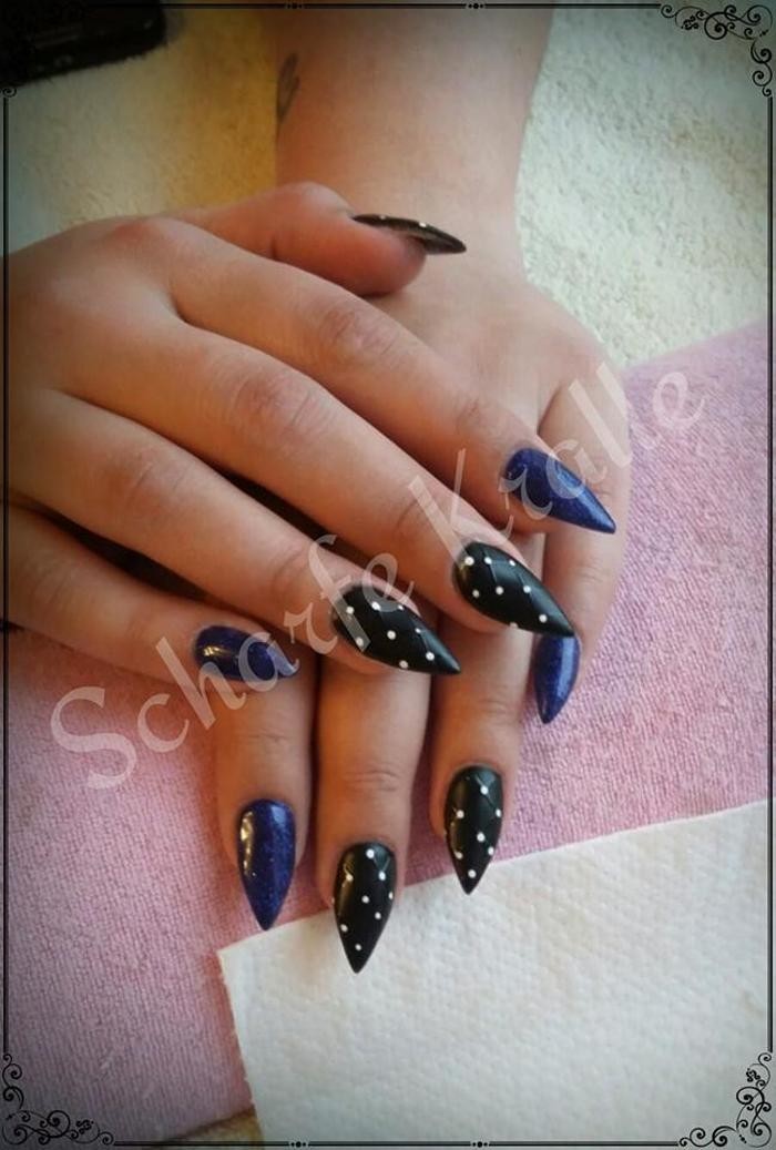 Bilder Nagelstudio Scharfe Kralle