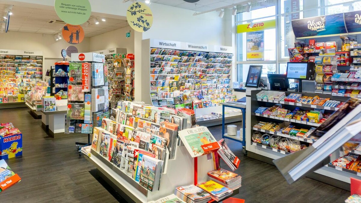 Bilder Schmitt & Hahn Buch und Presse im Bahnhof Donaueschingen