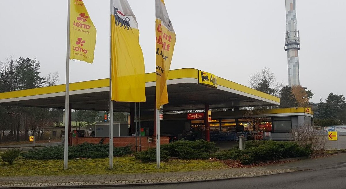 Bilder AGIP Tankstelle Cottbus Christian Kschenka