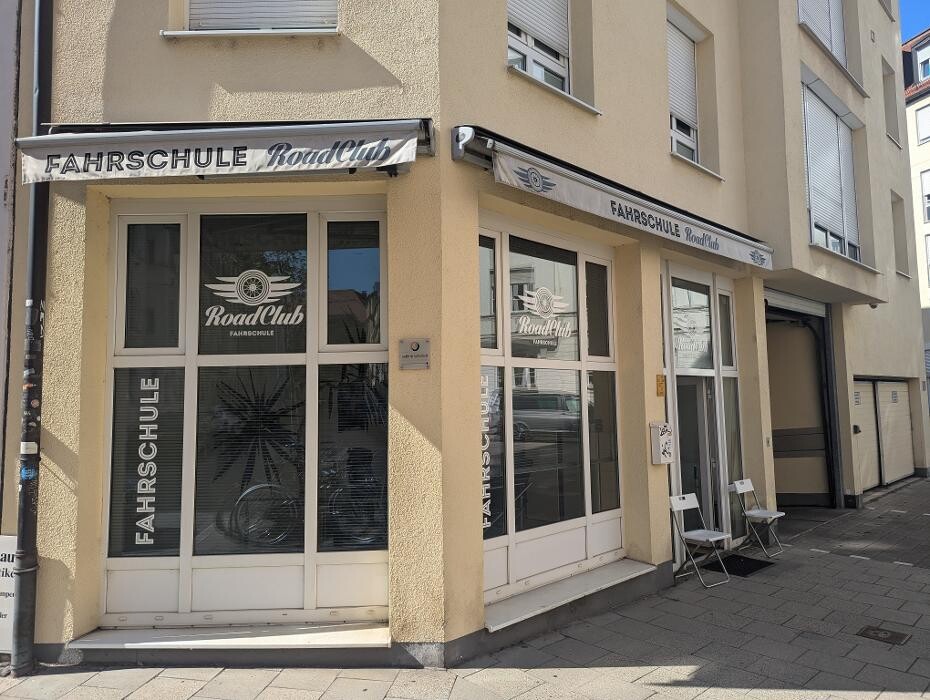Bilder Fahrschule Road Club