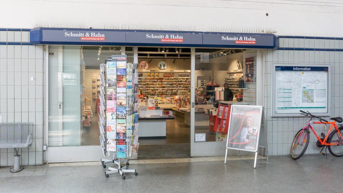 Bilder Schmitt & Hahn Buch und Presse im Bahnhof Frankfurt Höchst