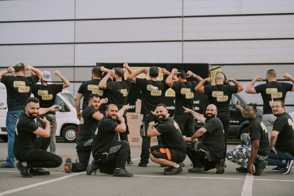 Bilder Umzug & Möbeltaxi Star