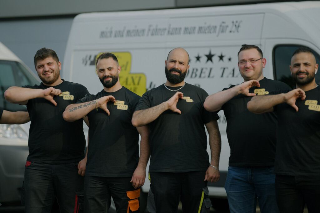 Bilder Umzug & Möbeltaxi Star