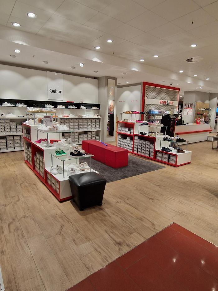 Bilder Shoe City Buxtehude