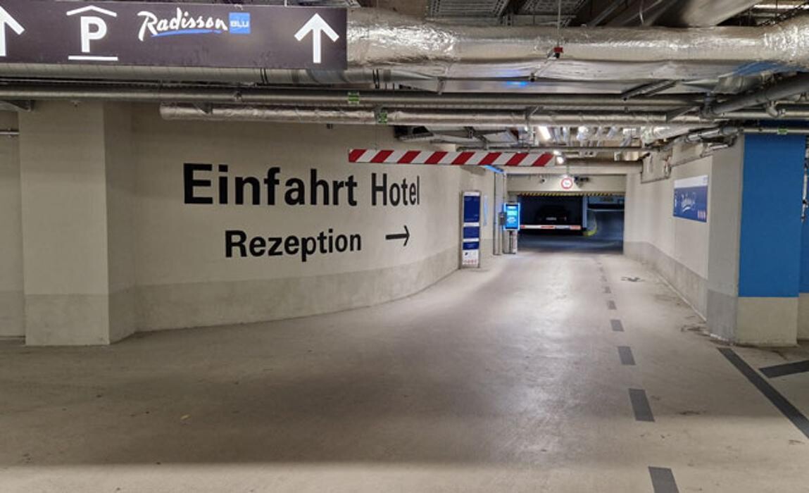 Bilder CONTIPARK Tiefgarage Radisson Blu