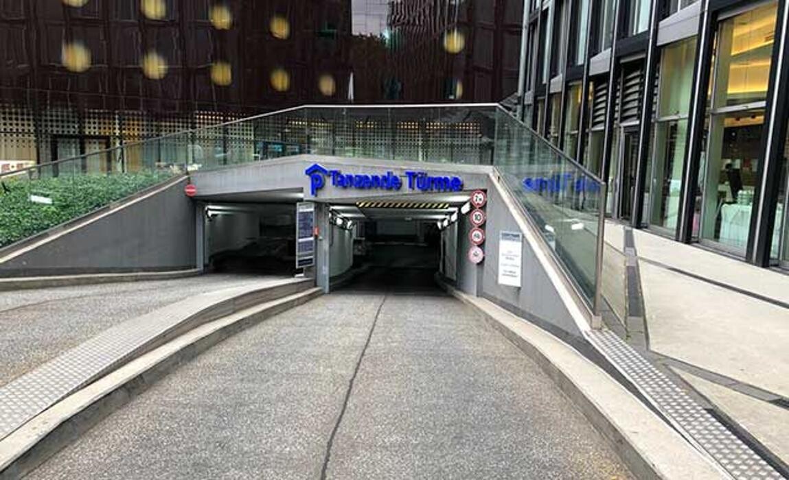 Bilder CONTIPARK Tiefgarage Tanzende Türme