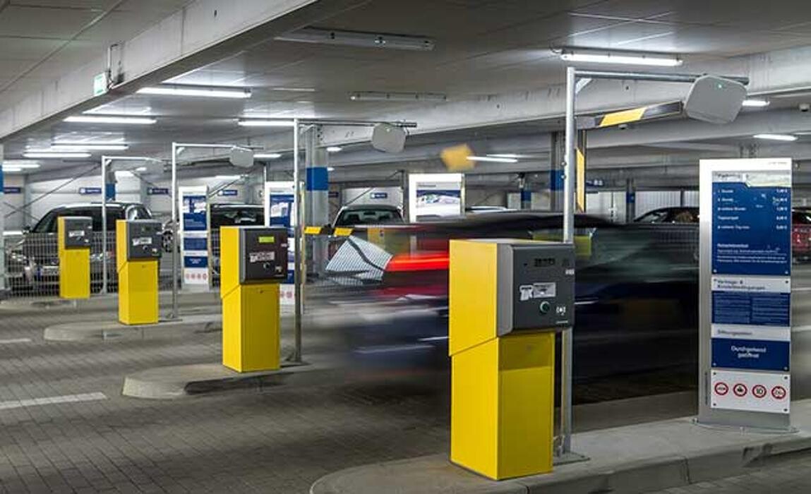 Bilder CONTIPARK Parkhaus Universitätsklinikum