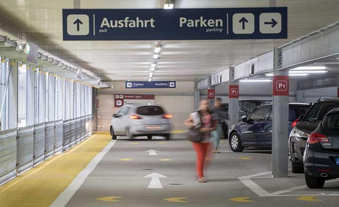 Bilder CONTIPARK Parkhaus Universitätsklinikum