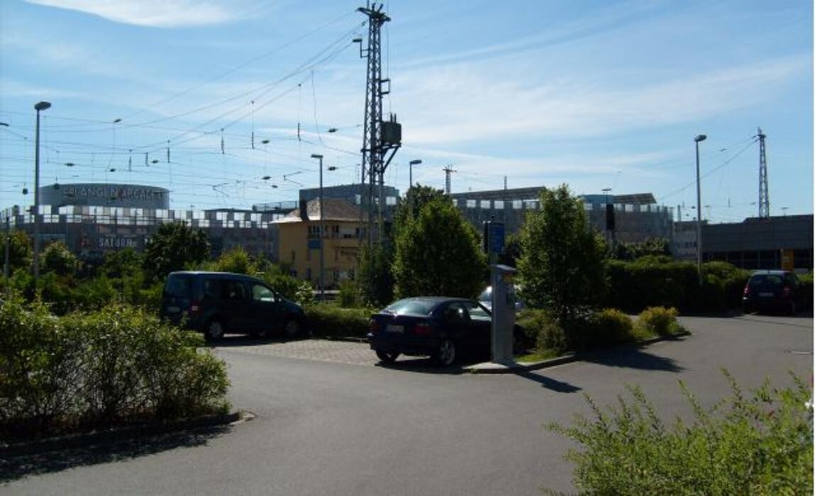 Bilder DB BahnPark Parkplatz Bahnhof P1