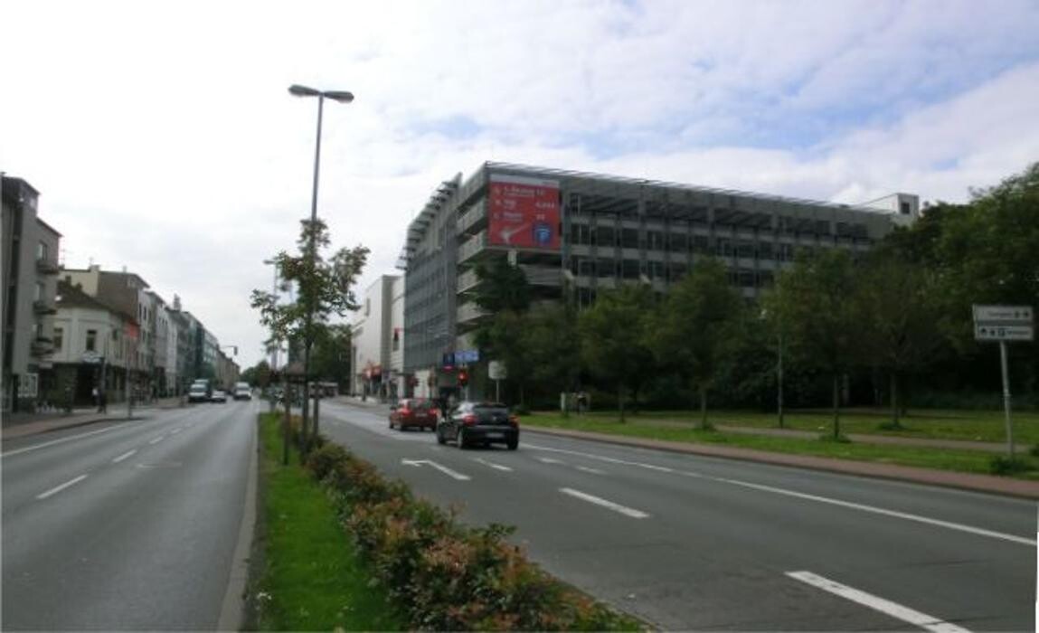 Bilder DB BahnPark Parkhaus Hauptbahnhof P2 UCI