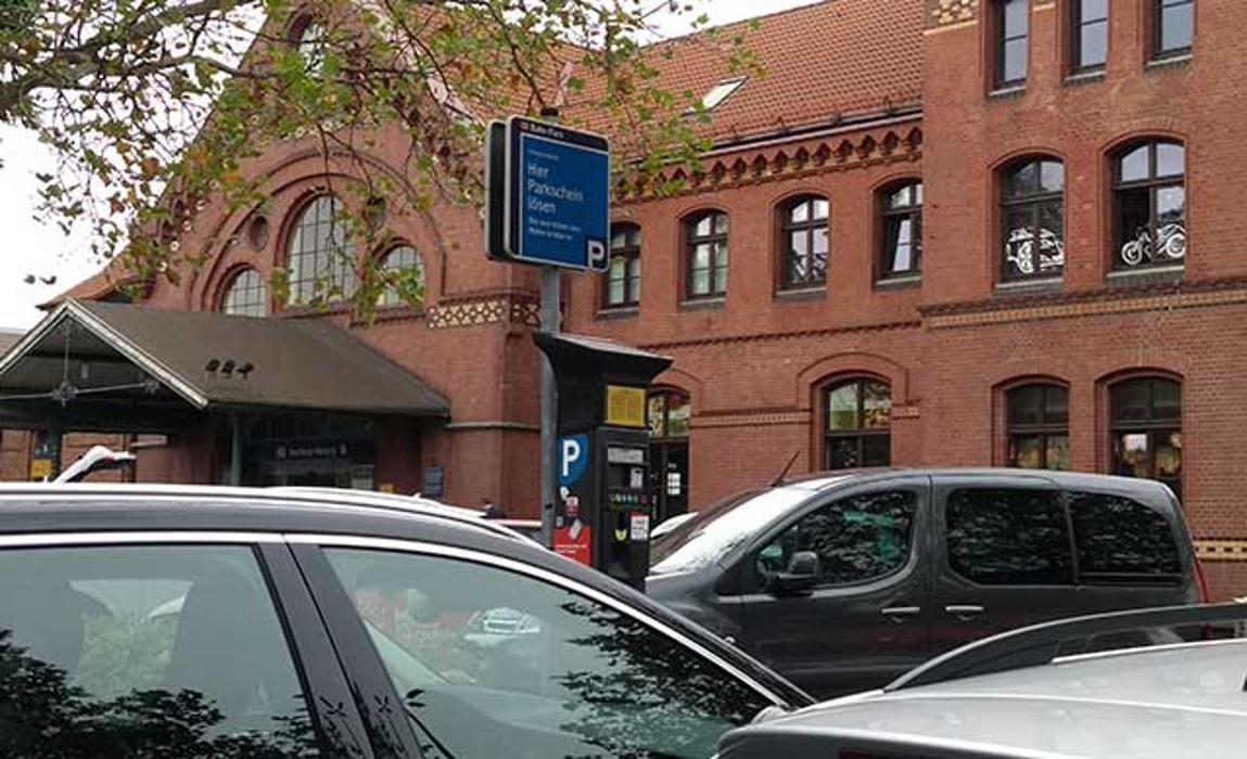 Bilder DB BahnPark Parkplatz Harburg Bahnhof P1