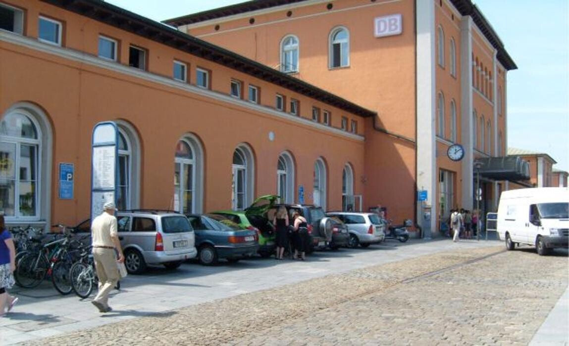 Bilder DB BahnPark Parkplatz Hauptbahnhof Vorplatz P1