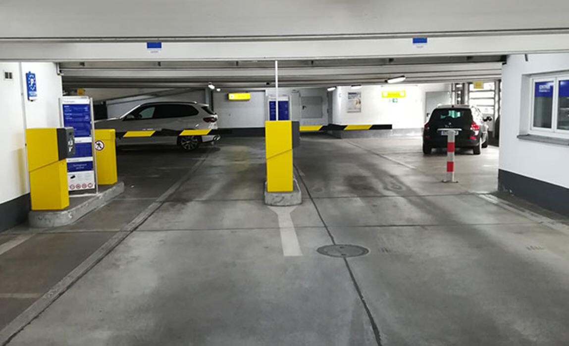 Bilder CONTIPARK Parkhaus Spandau Altstädter Ring