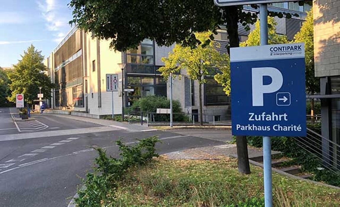 Bilder CONTIPARK Parkhaus Charité Campus Virchow Klinikum