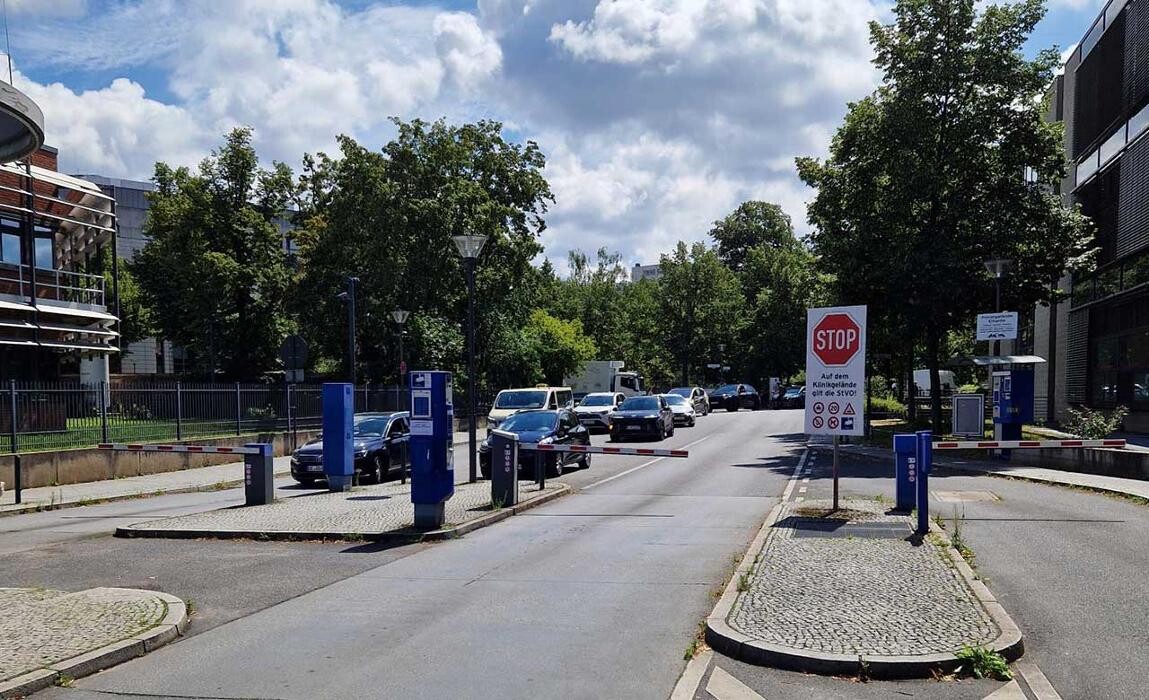 Bilder CONTIPARK Parkplatz Charité Campus Virchow Klinikum