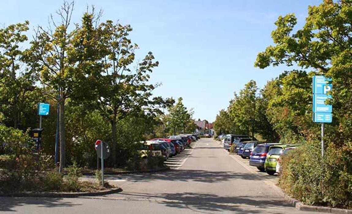 Bilder DB BahnPark Parkplatz Bahnhofstraße P1