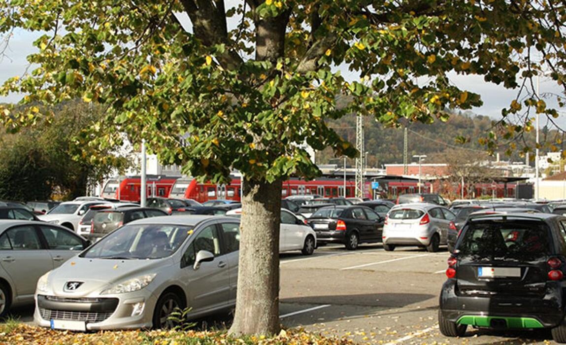 Bilder DB BahnPark Parkplatz Bahnhof P1