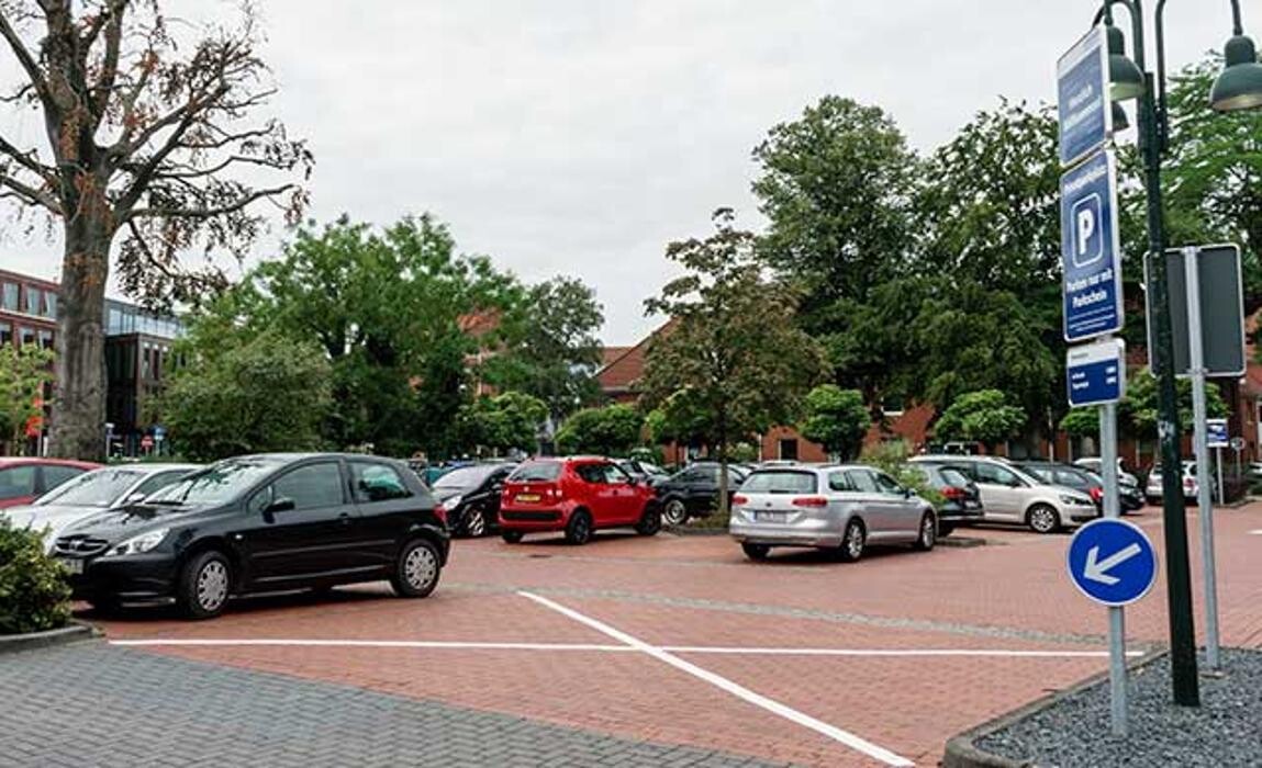 Bilder CONTIPARK Parkplatz Leffers-City (Jahnstraße)