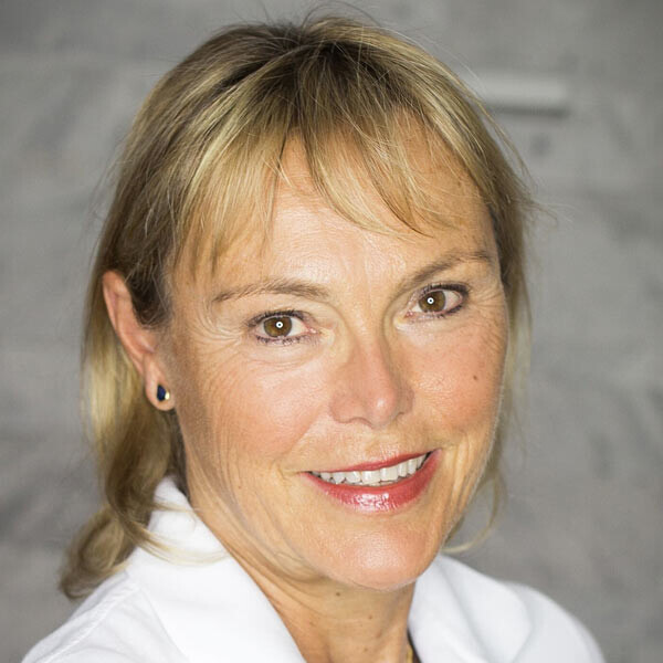 Bilder Dr. med.dent. Amely Sellier