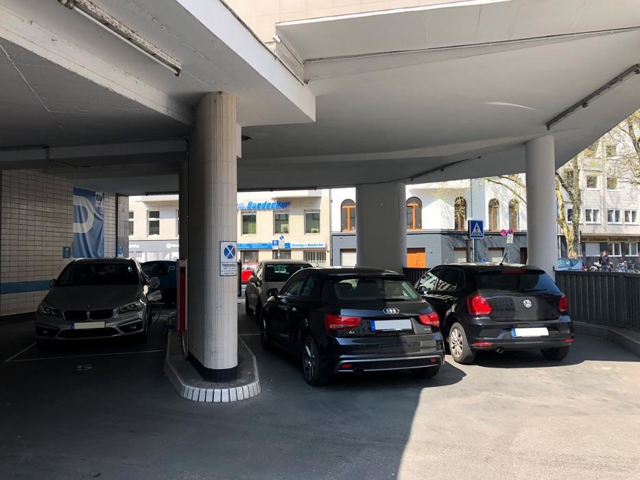 Bilder ampido Parkplatz Belgisches Viertel