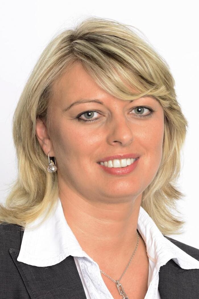 Bilder ERGO Versicherung Nelli Auch-Bleuel