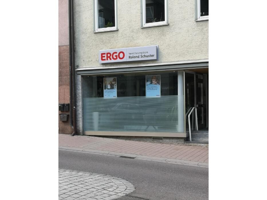 Bilder ERGO Versicherung Roland Schuster