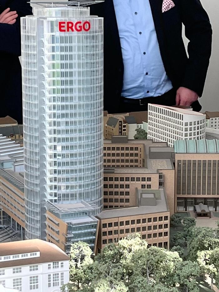Bilder ERGO Versicherung Mark Karpenstein