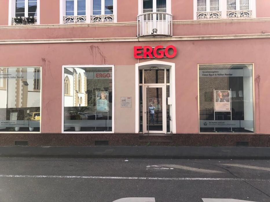 Bilder ERGO Versicherung Claus Equit