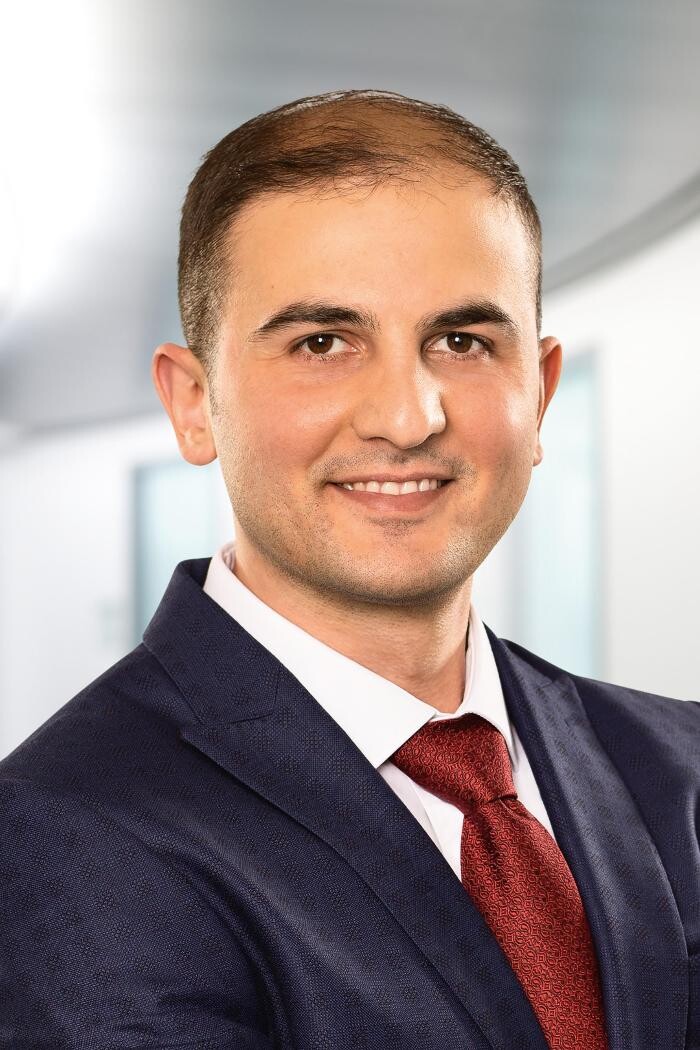 Bilder ERGO Versicherung Ferhat Büyük