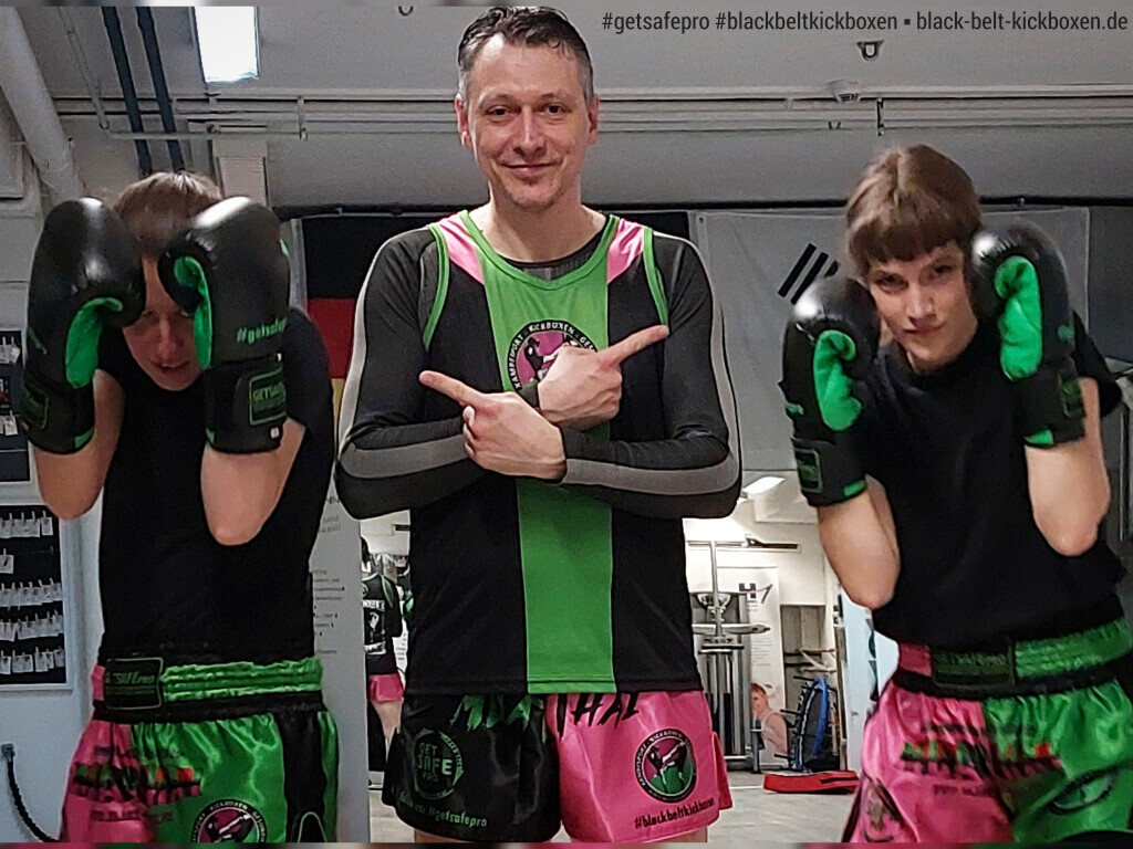 Bilder GETSAFEpro Karate Kickboxen Taekwondo Krav Maga Mainz