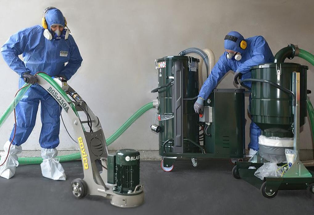 Bilder Nils Heidelberg und René Werner Sanierung GbR