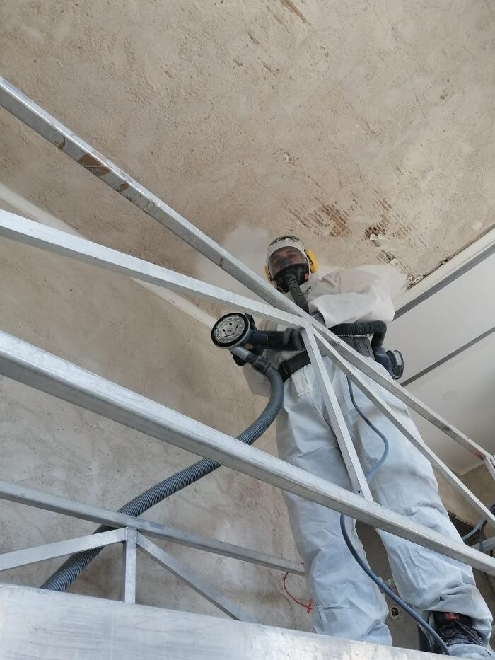 Bilder Nils Heidelberg und René Werner Sanierung GbR