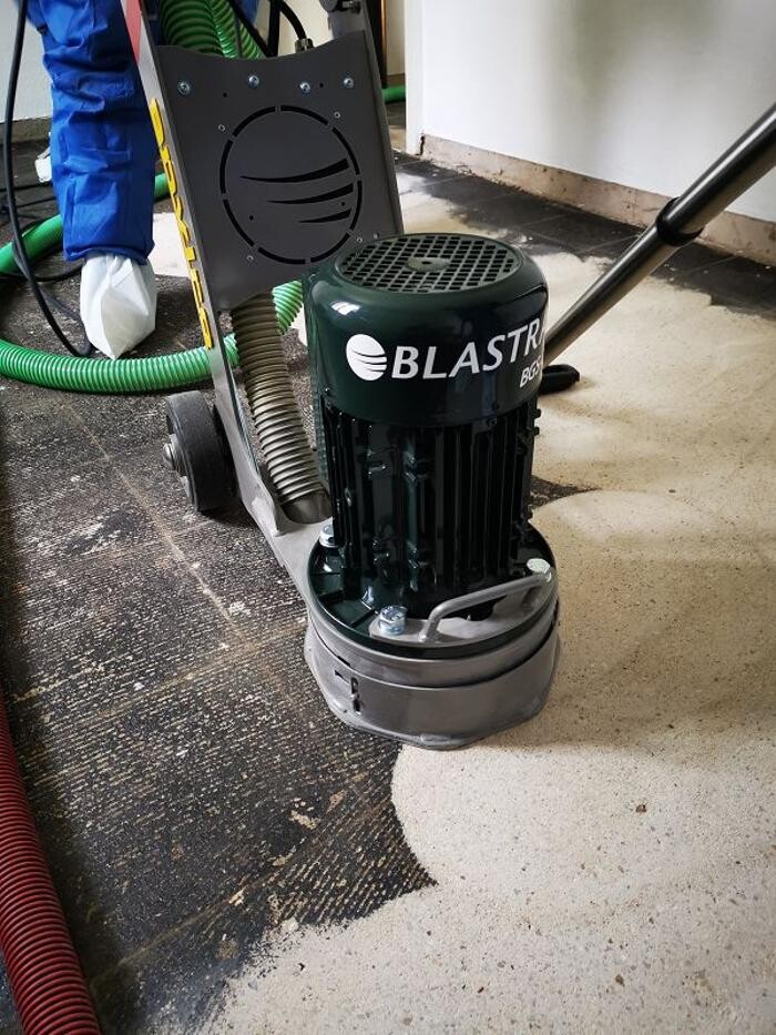 Bilder Nils Heidelberg und René Werner Sanierung GbR