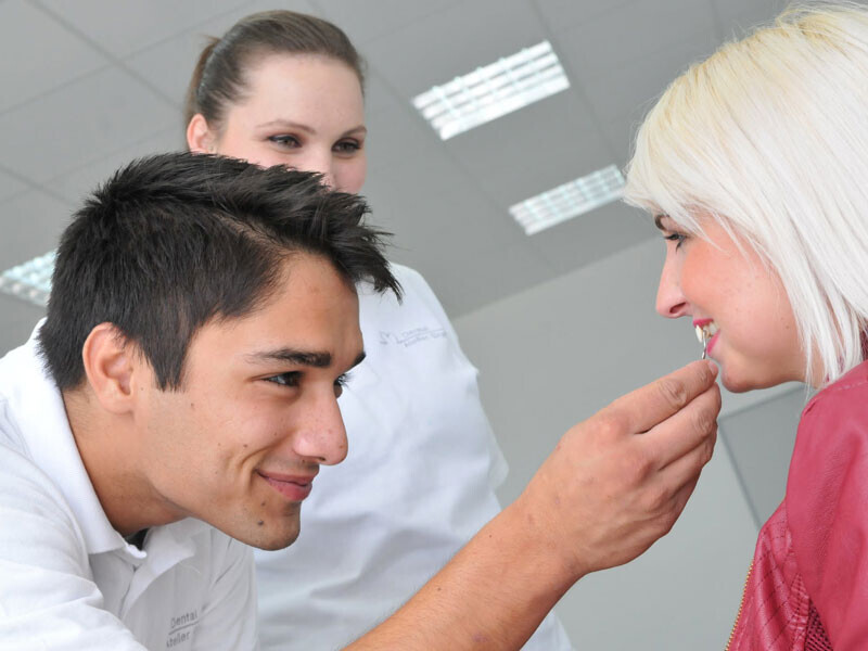 Bilder Thomas Graf Dental Atelier