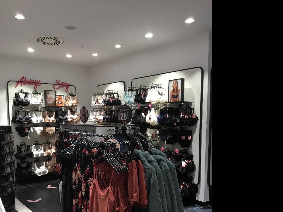 Bilder Hunkemöller