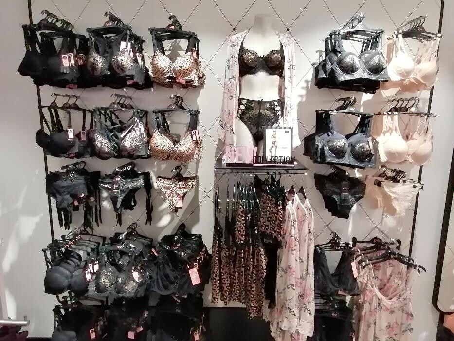 Bilder Hunkemöller