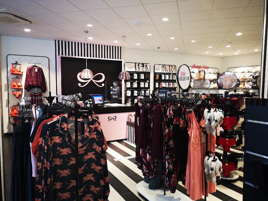 Bilder Hunkemöller