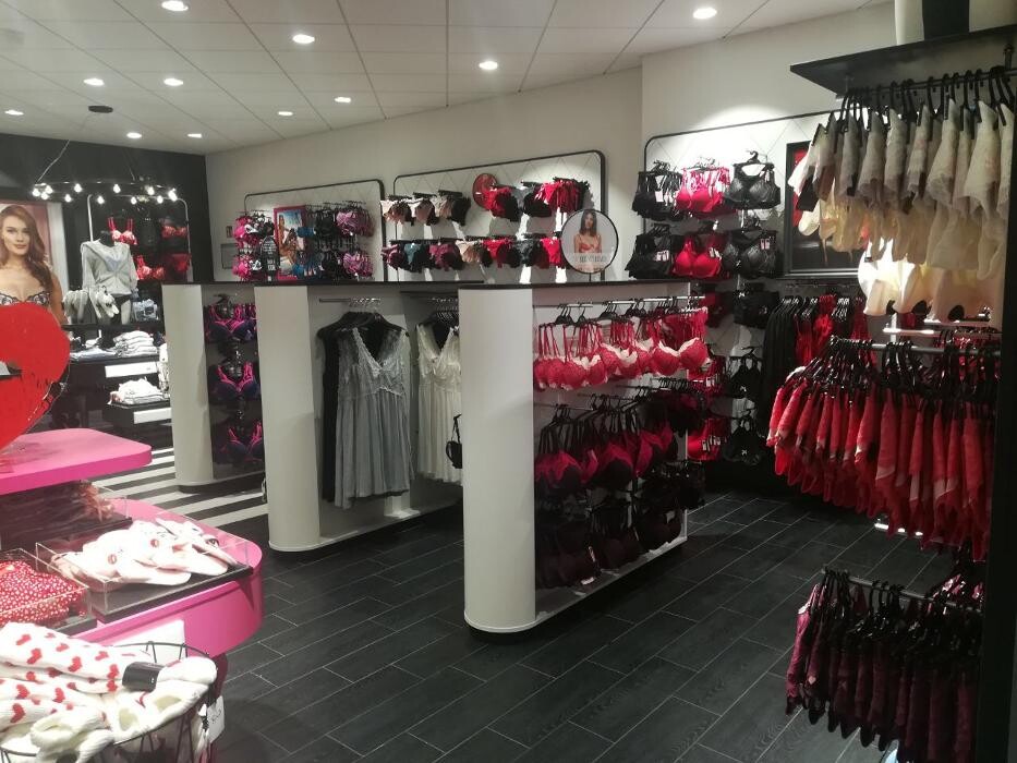 Bilder Hunkemöller