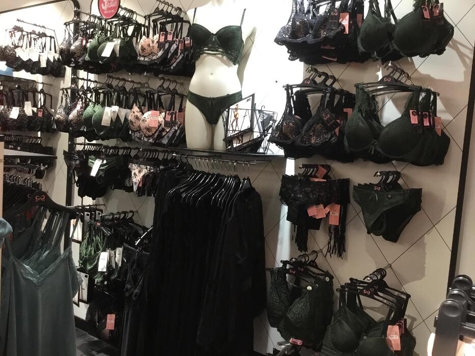 Bilder Hunkemöller
