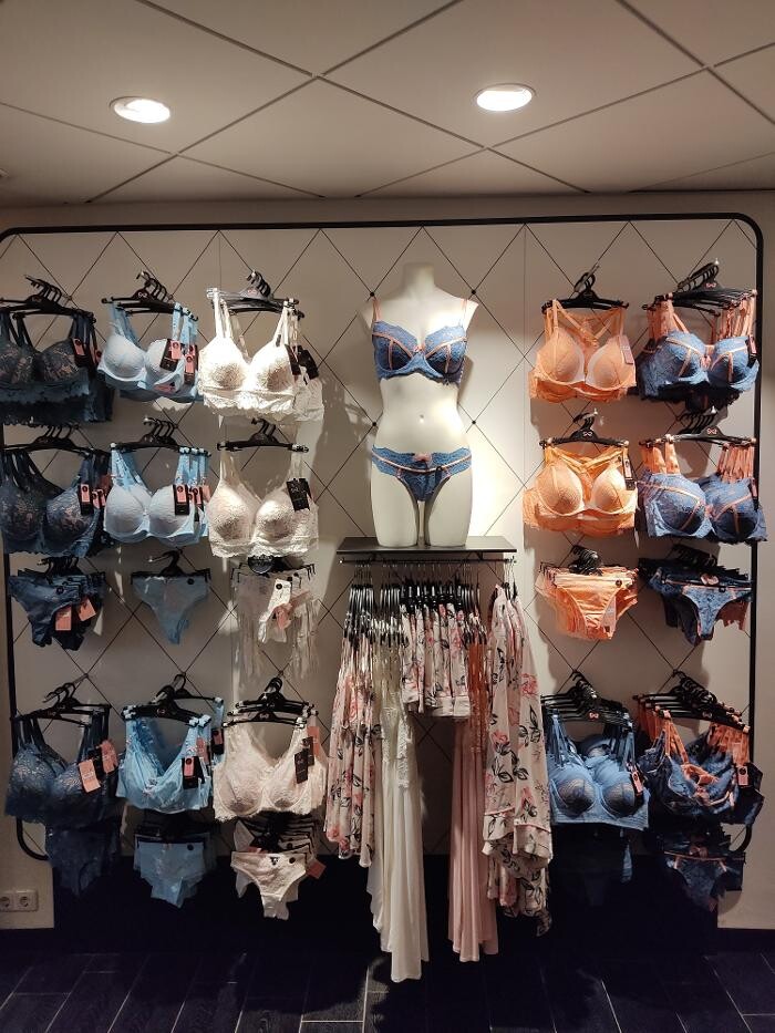 Bilder Hunkemöller