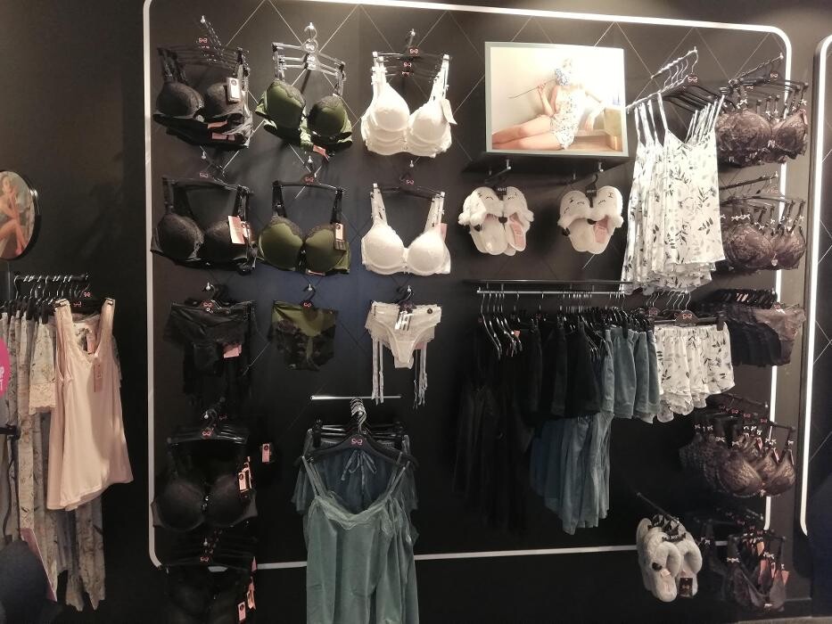 Bilder Hunkemöller