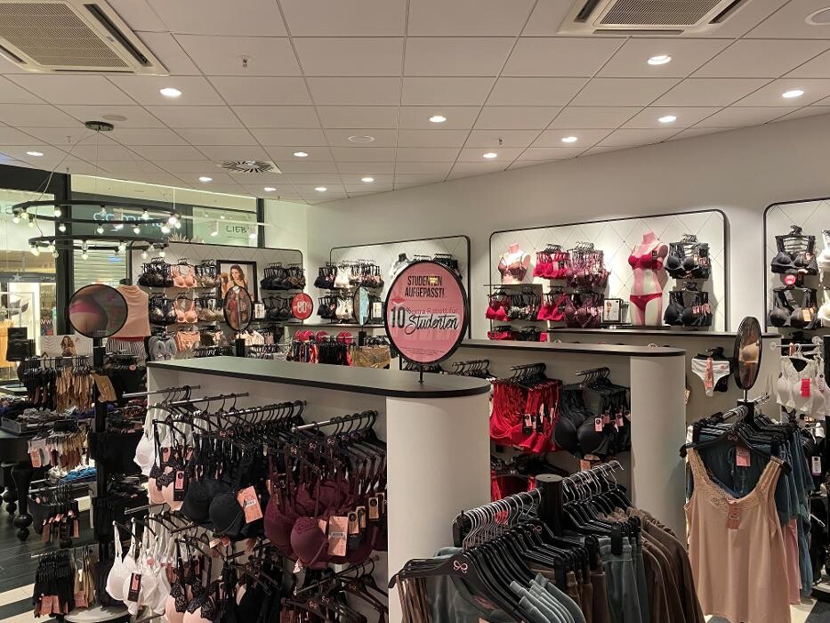 Bilder Hunkemöller