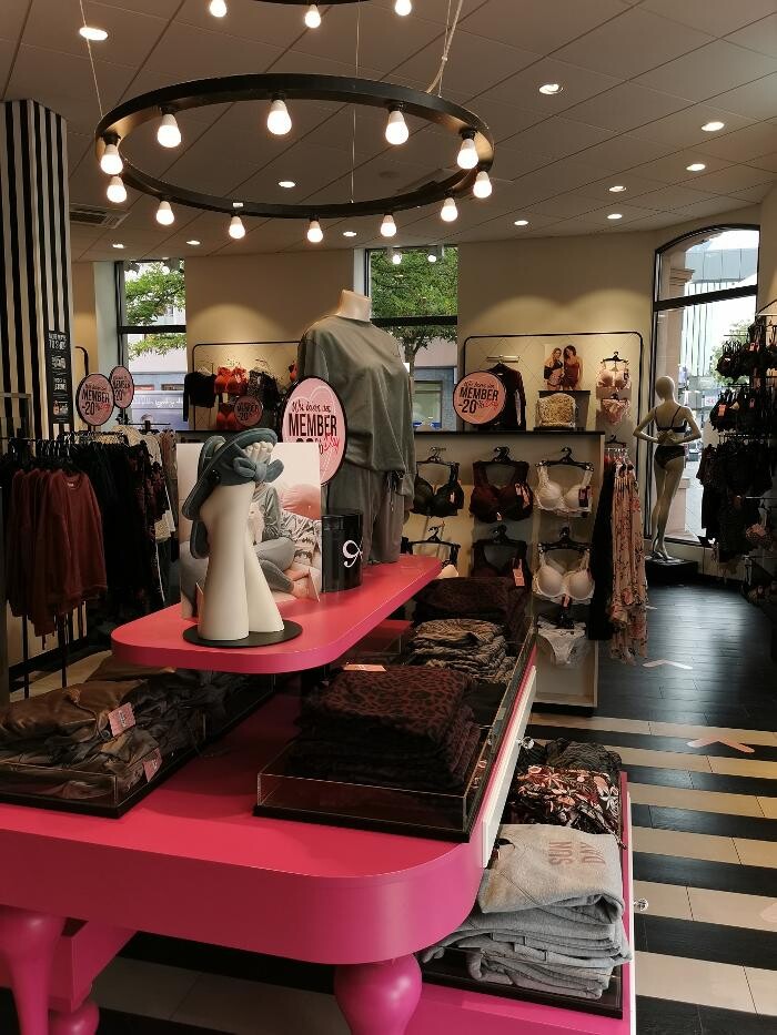 Bilder Dessous von Hunkemöller
