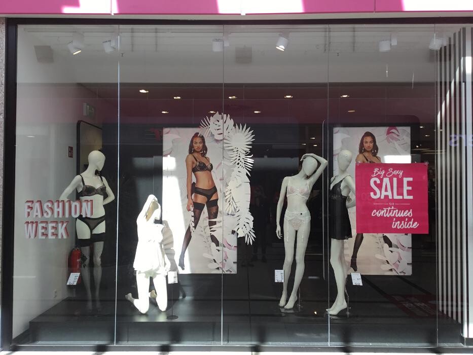 Bilder Hunkemöller