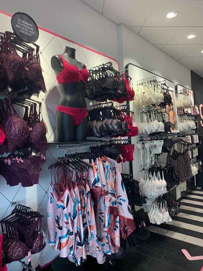 Bilder Hunkemöller